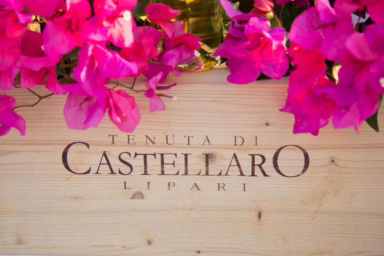 Tenuta Di Castellaro Winery & Resort Липари Экстерьер фото
